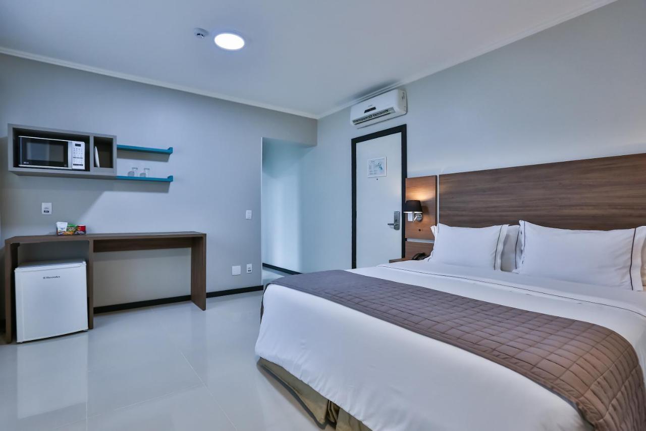 Wyndham Golden Foz Suites Foz do Iguacu Exterior photo